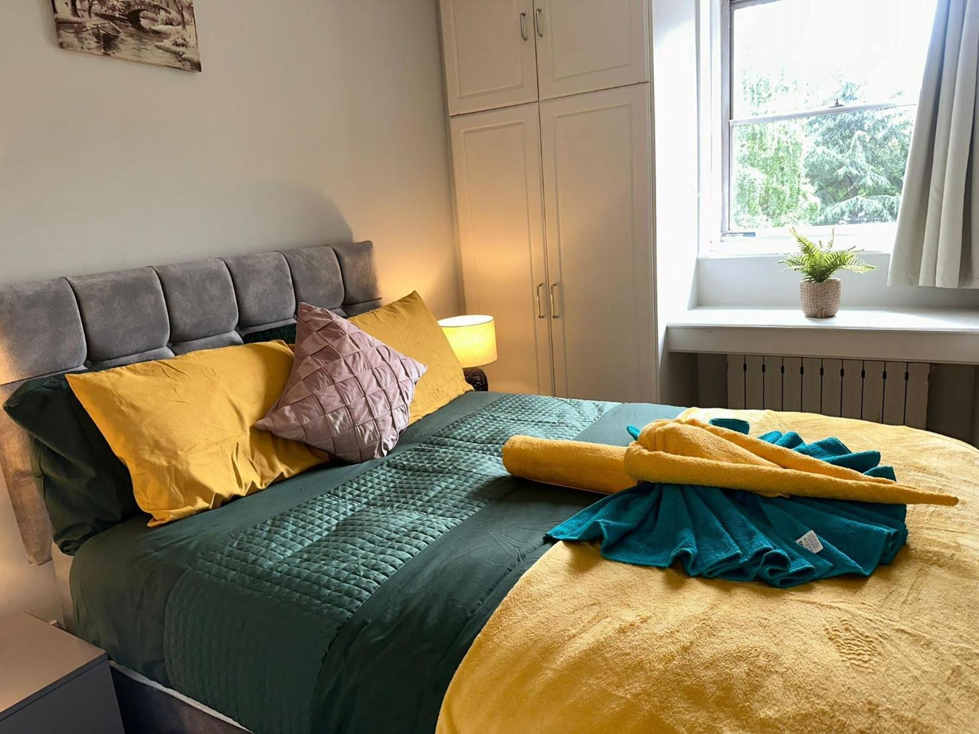 Cosy Private Two Bedroom Apartament In Kensinghton Can Fit Up To 8 Guests London Ngoại thất bức ảnh